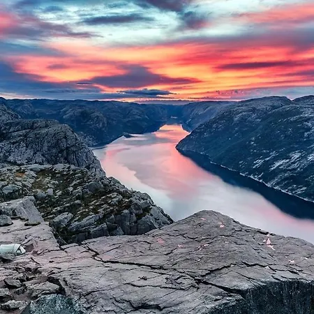 Amazing Views 17k From Pulpit Rock Lejlighed Jørpeland